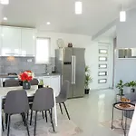 Lavanda וילה Desne
