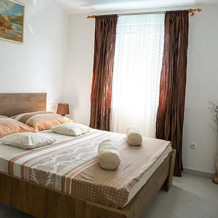 Villa Lavanda Desne